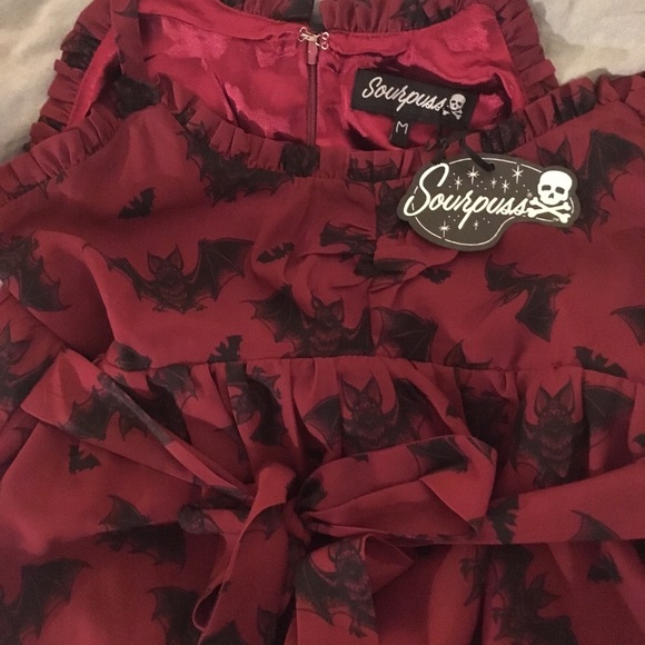 *SOLD* SOURPUSS BATT ATTACK DOLLY DRESS SZ M NWT - Picture 4 of 5